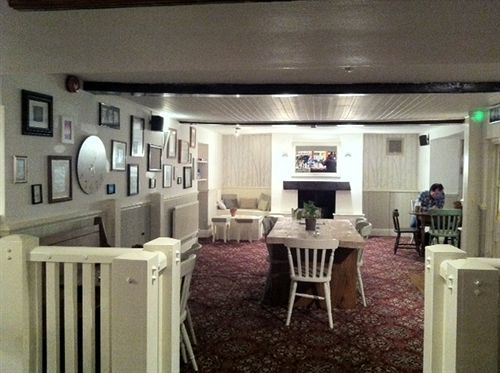 The Swan Hotel Almondsbury Exterior photo